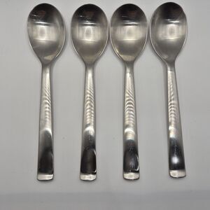 Set Of 4 Soup spoons Robert Welch Foster Satin Stainless 18/10 Flatware 9 1/4"